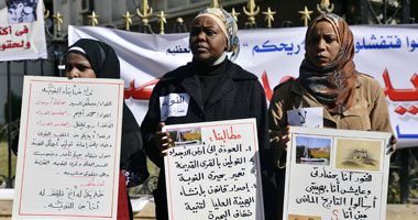 وصول مسيرة من الإسكندرية للمشاركة فى وقفة أهالى النوبة عند "الوزراء"