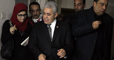 اجتماع مغلق لـ"الإنقاذ" فى "المصريين الأحرار" استعدادا لـ25 يناير.. الجبهة تشارك تحت شعار "إسقاط حكم الإخوان".. وتناقش نتائج لقاء حسان وماكين.. وصباحى: مشاركتنا بالانتخابات مرهونة بالثقة بحكم "مرسى"