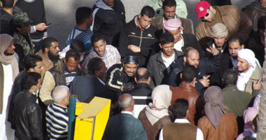 وقفة احتجاجية لأهالى بمطروح للمطالبة بتوفير مياه الشرب