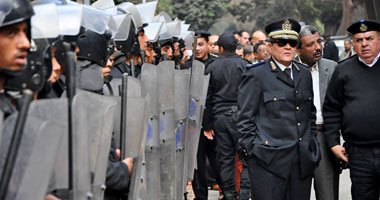 القوات المسلحة والشرطة تسيطر على الموقف بأسيوط