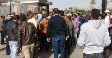 سائقو القطارات يطالبون بإقالة رئيس الهيئة ويؤكدون: لسنا كبش فداء