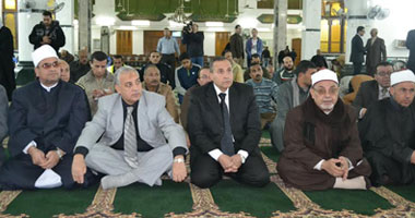 محافظ الإسماعيلية يحتفل بالمولد النبوى فى "مجمع الزهراء"