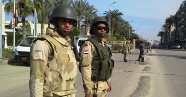 يوم المعارك الضارية ضد خلايا الإرهاب بشمال سيناء.. مصرع وإصابة 45 مسلحا وتدمير 12 منزلا.. وتكفيريون يطلقون النار على جندى بوسط سيناء.. واستمرار إغلاق الطرق العامة والميادين بالعريش والشيخ زويد ورفح