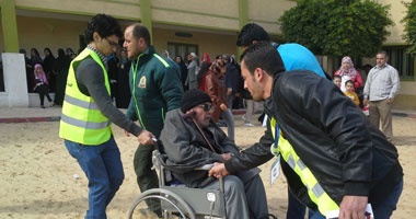 القارئة حنان نجم تكتب: العطاء يساعدك على التواصل مع روحك