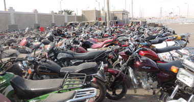 ضبط عصابة تخصصت في سرقة الدراجات النارية بأسيوط