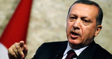 شباب حزب معارض بتركيا يبعثون رسائل بها صور ضحايا منجم" سوما" لأردوغان
