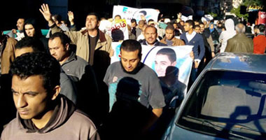 هتافات ضد الجيش فى مسيرة إخوانية من مسجد الإمبابى فى عرب المعادى
