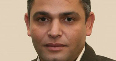 عبد الفتاح عبد المنعم: أول إرهابى فى سيناء كان فى عهد "مرسى" وبموافقته