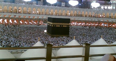 وزارة السياحة تتسلم عقود سكن الحجاج بمكة فقط 