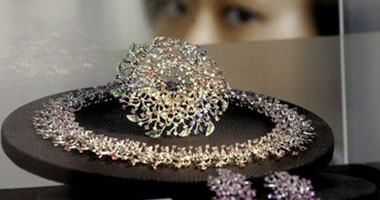 افتتاح معرض المجوهرات الدولى الـ 16 بهونج كونج