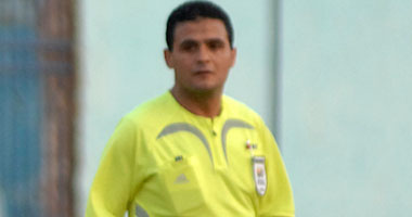 "فاروق" يمنح الزمالك وبتروجت 10 دقائق إضافية للإحماء 