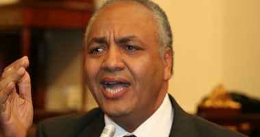 بكرى يقدم بلاغاً للنائب العام بمخالفات عمر أفندى