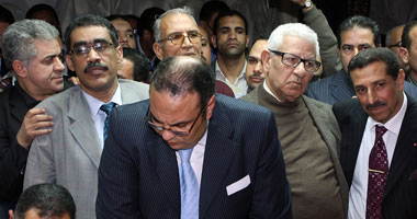 إعادة انتخابات نقيب الصحفيين الأحد المقبل