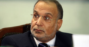 "العلاج الطبيعى" تقاضى فضائيات الخرافة الطبية بتهمة هتك الأعراض