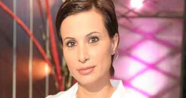 مذيعات "كلام نواعم" يناقشون قضايا بلادهم