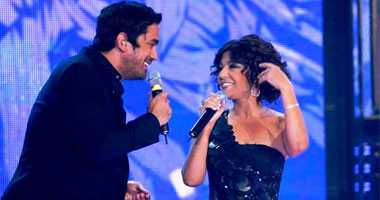 سميرة سعيد تعود للقاهرة بعد تصوير"ديو المشاهير"