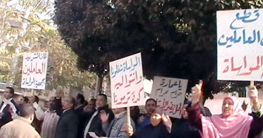 مظاهرة للعاملين بمستشفى المواساة بالمنوفية لحل الجمعية المالكة له