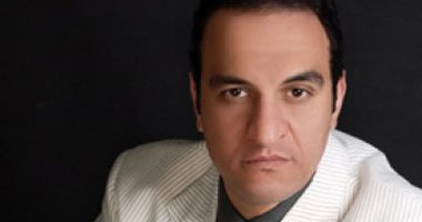 هشام إسماعيل يصور "نانى 2" و"كلبى دليلى" و"ذات"