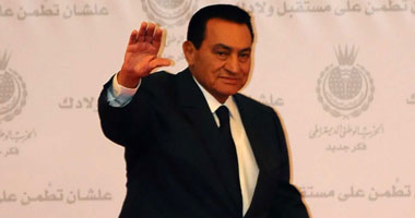 إيطاليا تتضامن مع مصر ضد الإرهاب وتشيد بالرئيس مبارك
