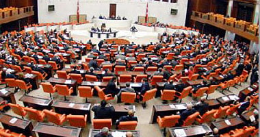البرلمان التركى يدخل تعديلات على قانون الإنترنت الجديد
