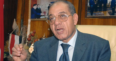 أيوب يقرر إغلاق 6 مطاعم لمدة شهر بقنا