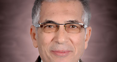  القرضاوى ينعى الدكتور عبد الحليم عويس