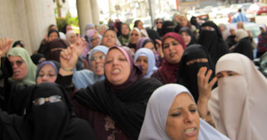 شلل بالإدارات التعليمة بالدقهلية بعد إضراب الإداريين للمطالبة بالحافز
