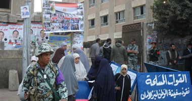 لجان لاستقطاب الناخبين للتصويت لمرشحيهم