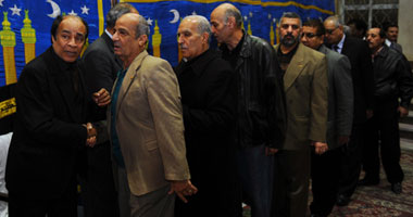 بالصور.. الخطيب والراغب وأبو رجيلة فى عزاء "عبد الغالى"