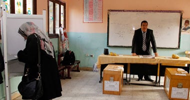 مشادات بين نساء "الحرية والعدالة" و"النور" بالبدرشين