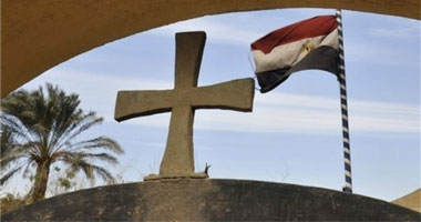 "المسلمين والمسيحيين إيد واحدة" بثقافة الإسكندرية