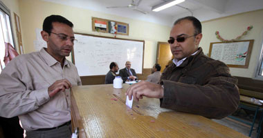 مواطن يجد اسم والده المتوفى من ست سنوات ضمن الكشوف الانتخابية