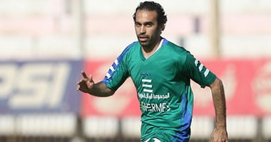 جمال حمزة مغردا بصورة الزمالك: جيل عظيم.. وشيتوس يرد: أنتم واكلين 6