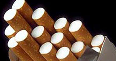 ضبط صاحب شركة بحوزته 500 علبة سجائر مهربة جمركيا بالغردقة