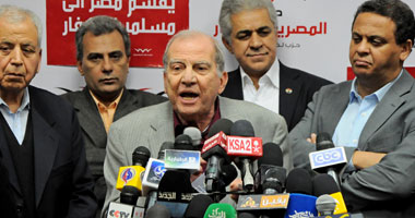 جبهة الإنقاذ تدعو المصريين للمشاركة فى الاستفتاء بــ"لا"