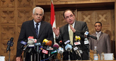 مساعد وزير العدل: البلشى يجرى عملية جراحية فى عينه