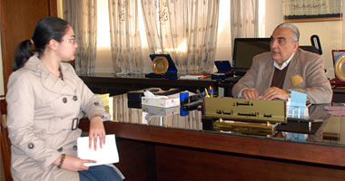 د. عبد الحميد أباظة مساعد وزير الصحة:الصناعات الملوثة للبيئة ستدفع ضرائب لتمويل التأمين الصحى..85 مليار جنيه تكلفة التأمين والدولة تتحمل 30% لغير القادرين..والتطبيق سيتم خلال 10 سنوات بدلا من 15 عاماً