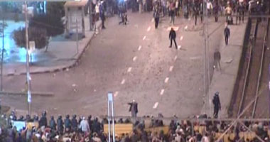 قوى ثورية تنظم 3 مسيرات سلمية للاتحادية لوقف العنف 