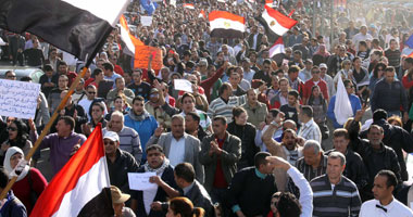 واشنطن بوست: شدة لهجة الخطاب بين المصريين تعكس مدى الاستقطاب فى المجتمع السياسى 