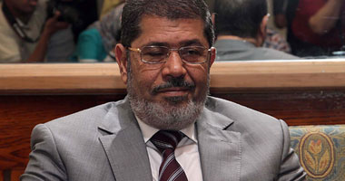 ردود أفعال غاضبة على رسالة الرئيس.. البرادعى: مرسى تعامل مع الأزمة بانعدام مسئولية.. بلال فضل: لو مؤمن بعدل ربنا لازم تطلع مبارك من السجن أو تحصله.. يسرى سلامة: لم أتوقع منه أكثر من ذلك