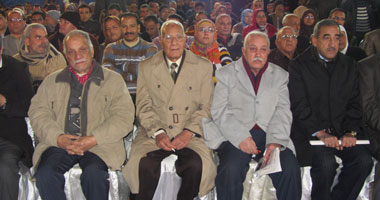خلال مؤتمر جماهيرى للمصرى الديمقراطى ببنى سويف.. أبو الغار: لا جدوى من استمرار "الإنقاذ" حال إجراء الانتخابات بالنظام الفردى.. عماد جاد: إنهاء الدستور وفق الجدول الزمنى يعد إنجازاً لـ"الخمسين"