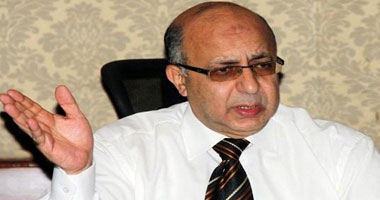 مساعد وزير الداخلية يؤكد التتويج القانونى لـ"25 يناير" فى ذكراها الثالثة.. حلمى: تأمين لكافة مقرات الاستفتاء والطرق المؤدية للجان.. نراهن على المصريين.. ونحارب "الإرهاب" على مدار الساعة بسيناء