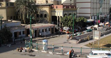 هدوء بمحيط مسجد الاستقامة بالجيزة.. وغياب التواجد الأمنى