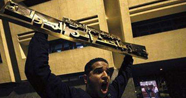 5 سنوات على اقتحام مقار أمن الدولة واستبداله بـ"الأمن الوطنى".. الجهاز أسقط عشرات الخلايا الإرهابية بالضربات الاستباقية.. وقضية الشاب الإيطالى والطائرة الروسية والجماعات الإرهابية أبرز الملفات