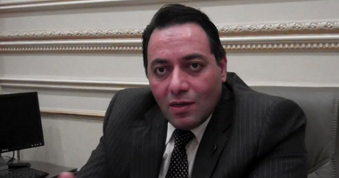ننشر تفاصيل لقاء حملة السيسى بـ"أحمد خيرى".. القيادى العمالى: اللقاء تناول وضع تصور مبدئى لملف العمالة.. ويؤكد: عمال مصر قادرون على تحرير 7 ملايين توكيل للمشير وسنكتفى بـ150 ألفا فقط