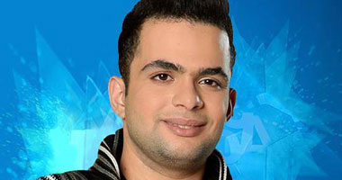 محمود محيى يحصد لقب ستار أكاديمى فى موسمه التاسع
