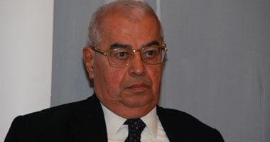 وزير البترول ينعى الكاتب الصحفي صلاح منتصر