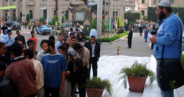 مدون إخوانى يطالب بفصل منصب المرشد عن التنظيم الدولى