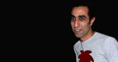 كريم العدل مخرجا لمسلسل "هو وهى وهو" لأحمد فهمى وأكرم حسنى