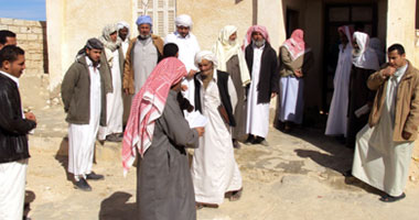 فتح الطريق الدولى أمام مدينة الضبعة بعد إغلاقه من الأهالى 